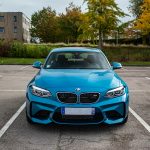 BMW 3er celebra 50 anos no Lago de Como com encontro de fãs e raridades